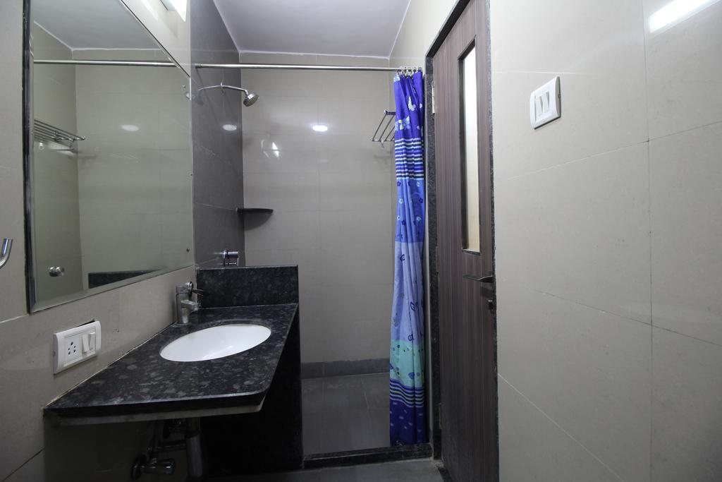 Hotel Samrat Мумбаї Номер фото