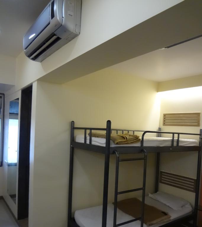 Hotel Samrat Мумбаї Номер фото